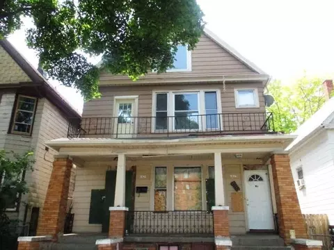 1825 W Becher #1827, Milwaukee, WI 53215