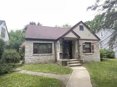 5755 N 40th, Milwaukee, WI 53209