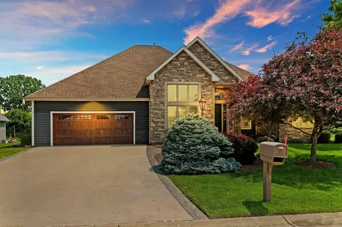 5916 Carriage Hls, Mount Pleasant, WI 53406