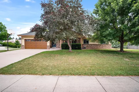 1230 E Sommers, Oak Creek, WI 53154