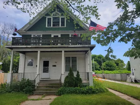 1527 N 12th, Sheboygan, WI 53081