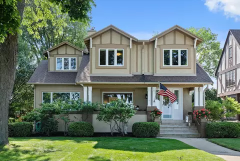 1524 Main, Racine, WI 53403