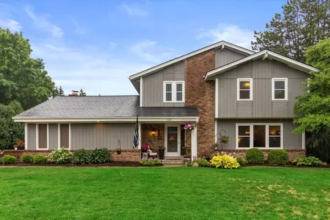 1155 Burnet, Brookfield, WI 53005