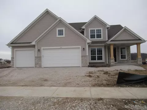1548 Bluestem, Oconomowoc, WI 53066