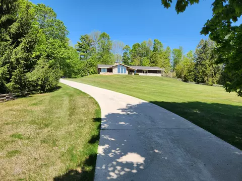 12544 Ridge, Mishicot, WI 54228
