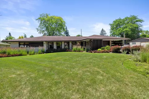 5319 81st, Kenosha, WI 53142