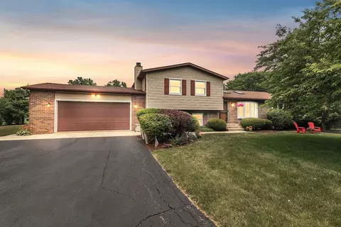 6226 107th, Pleasant Prairie, WI 53158