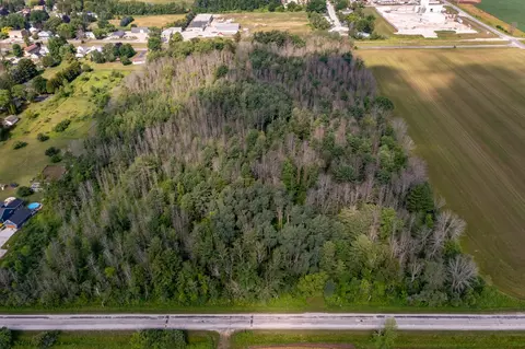 Lt0 Center, Centerville, WI 53015
