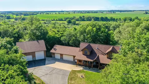 w8391 Sunshine Lane, Darien, WI 53115