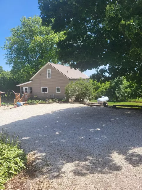 8823 Willever, Newton, WI 53063