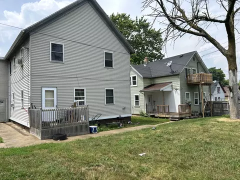 922 Elm #924, Racine, WI 53403