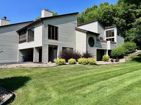 4021 Cliffside, La Crosse, WI 54601