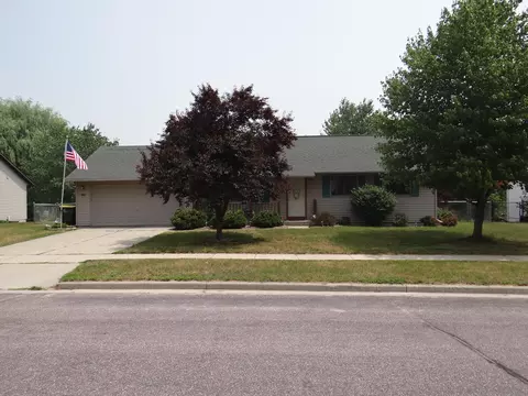 53 Thomas, Reedsburg, WI 53959