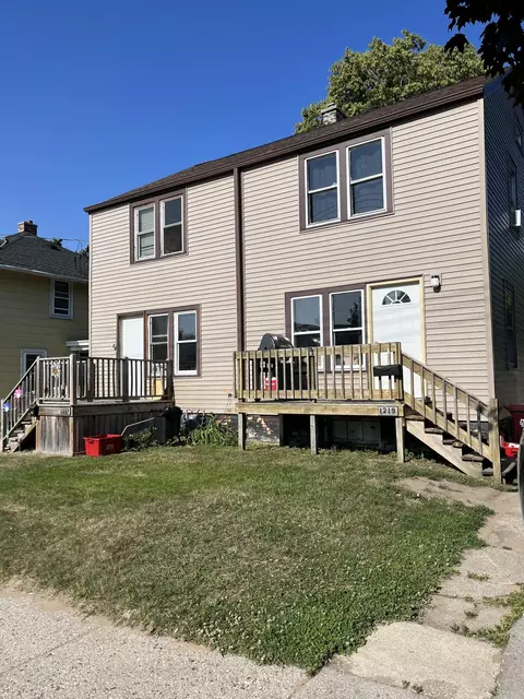1217 S 18th #1219, Manitowoc, WI 54220