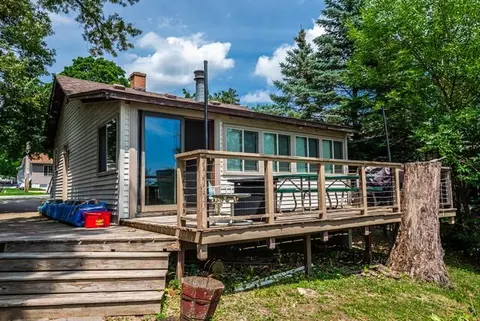 24015 64th, Paddock Lake, WI 53168