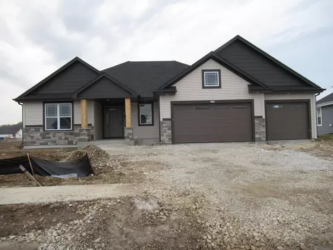 1580 Bluestem, Oconomowoc, WI 53066