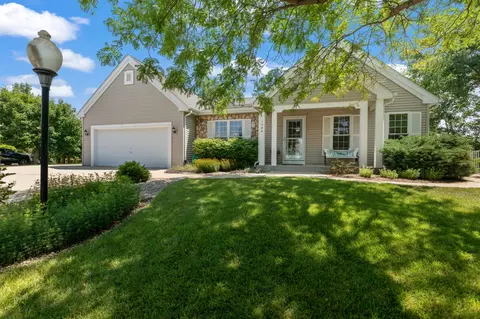 1320 Two Rivers, Mukwonago, WI 53149