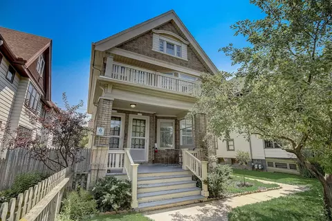 3316 N Oakland #3318, Milwaukee, WI 53211
