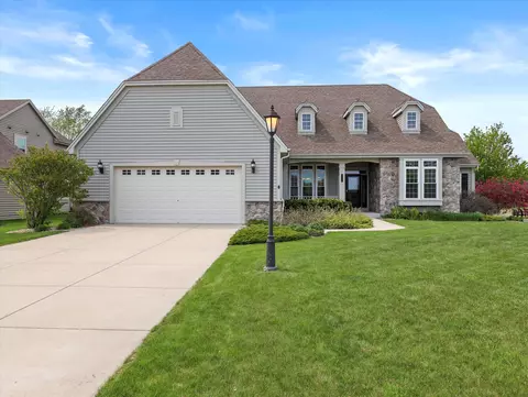 3538 Emmertsen, Racine, WI 53406