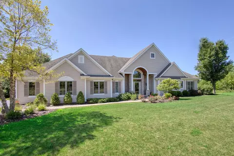 11210 N Westwood, Mequon, WI 53097