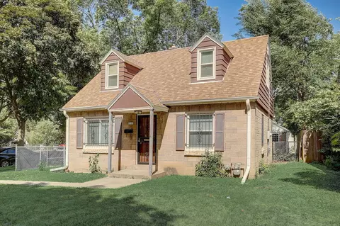 4988 N 27th, Milwaukee, WI 53209