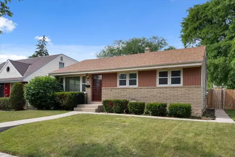 9336 W Melvina, Milwaukee, WI 53222