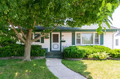 1817 Mars, Racine, WI 53404