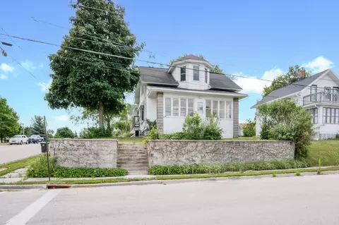 1403 Roosevelt, New Holstein, WI 53061