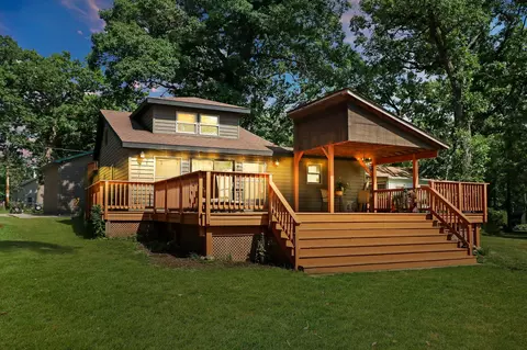 10216 187th, Bristol, WI 53104