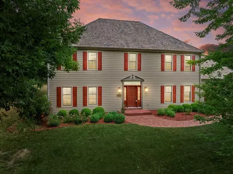 3035 Walden, Waukesha, WI 53188