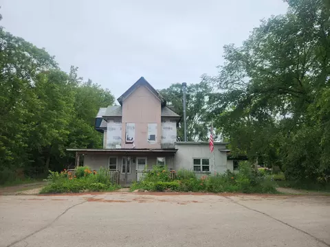 35201 Fairview, Burlington, WI 53105