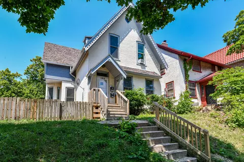 2315 N Oakland #A 2315B, Milwaukee, WI 53211