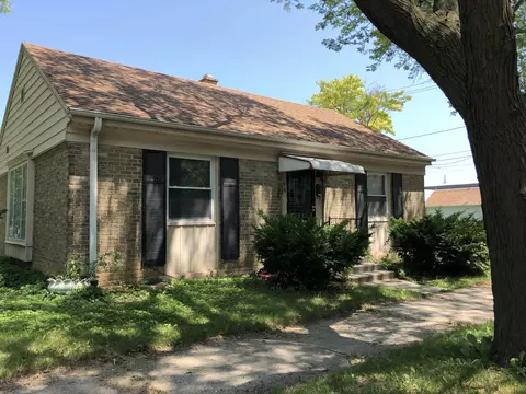 3528 W Concordia, Milwaukee, WI 53216