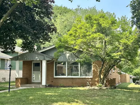 4163 N 96th, Wauwatosa, WI 53222