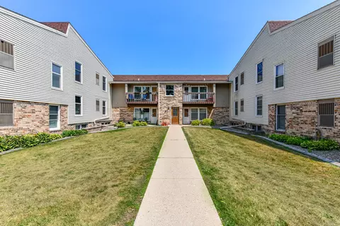 n114w16700 Crown #4, Germantown, WI 53022