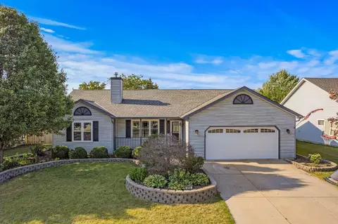 8708 Fox Haven Chase, Sturtevant, WI 53177