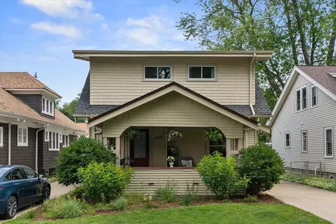 4020 N Farwell, Shorewood, WI 53211