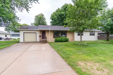401 Winona, Campbell, WI 54603