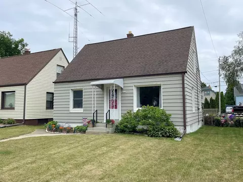 3835 E Holmes, Cudahy, WI 53110