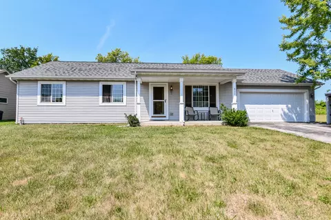 820 Circle Vw, Clyman, WI 53039