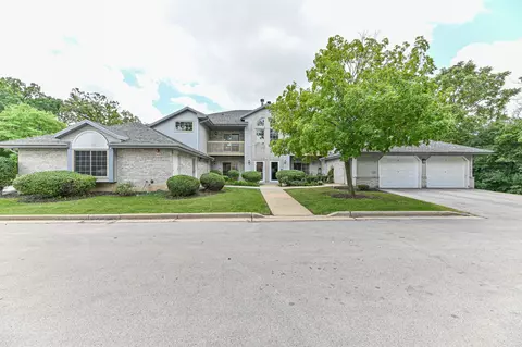 9354 W Loomis #6, Franklin, WI 53132