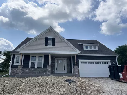 1139 Durango, Hartford, WI 53027