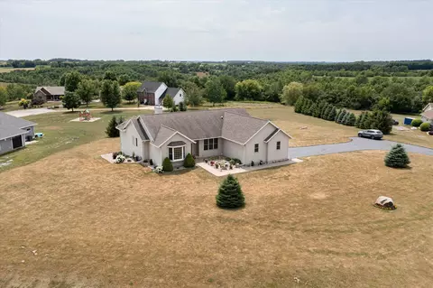 s5397 Birdie Court, Viroqua, WI 54665