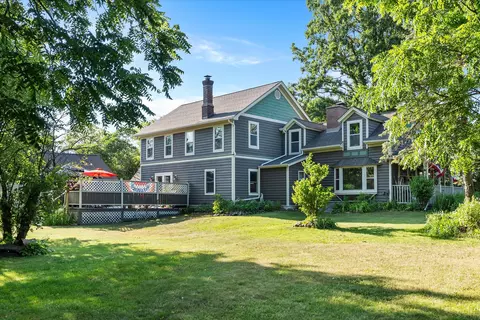 6577 County Highway Y, Newburg, WI 53095