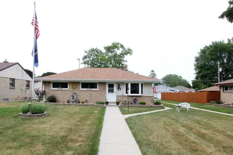 6700 W Howard, Milwaukee, WI 53220