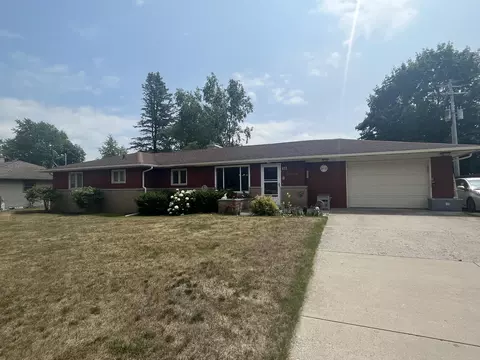 411 Forest Home, Francis Creek, WI 54214