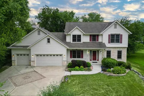320 N 167th, Brookfield, WI 53005