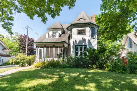 124 17th, La Crosse, WI 54601