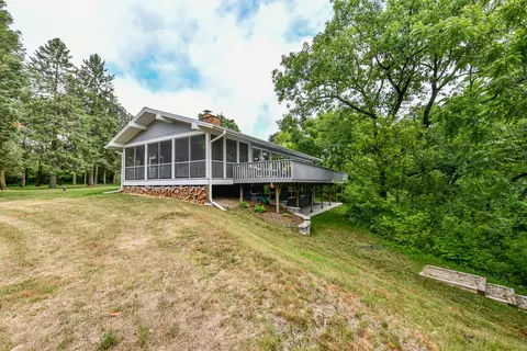 n8990 Austin Road, East Troy, WI 53120
