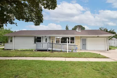 8001 W Fiebrantz, Milwaukee, WI 53222